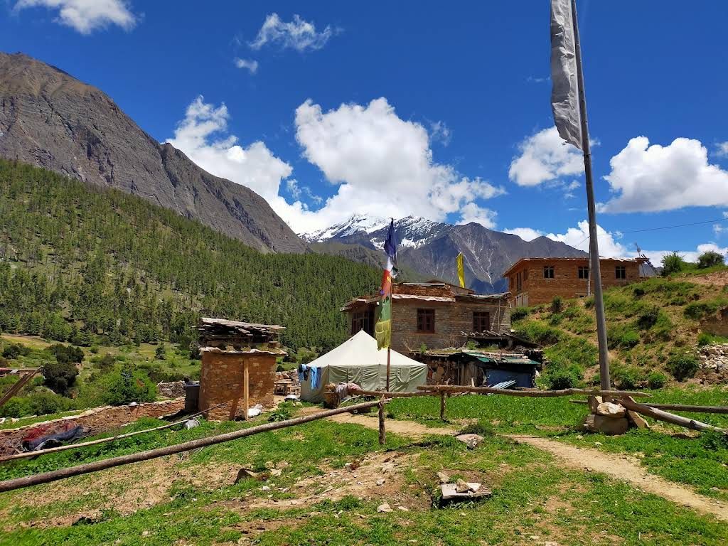 Kanjirowa Traders and Suppliers with Restaurant image 2