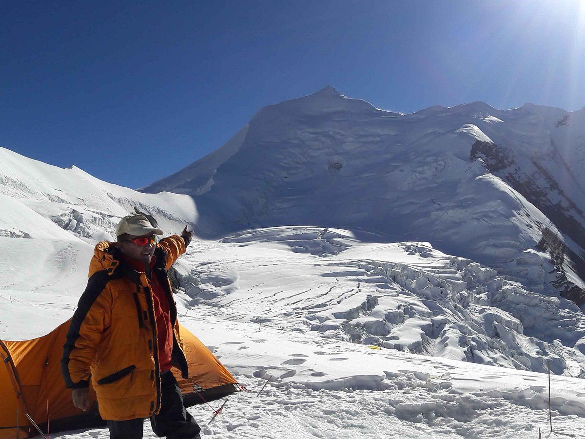 Churen Himal pyramid peak